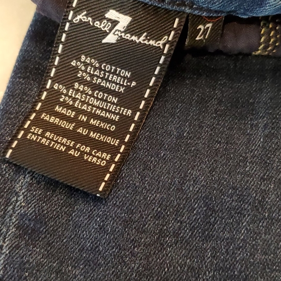 Jeans - Picture 3 of 4